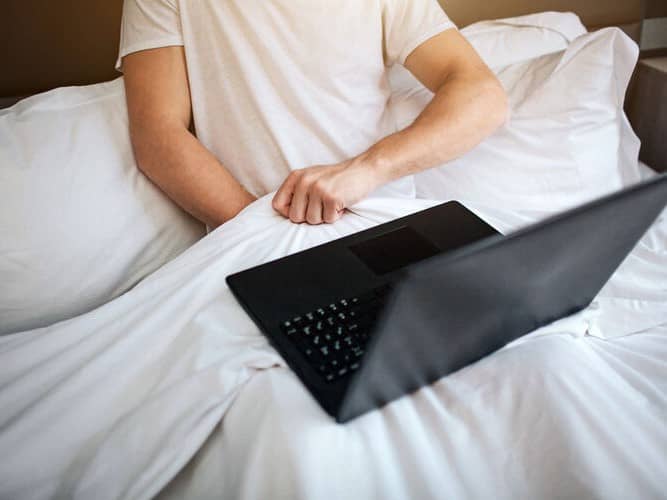 Pornogrāfija un seksuālā veselība